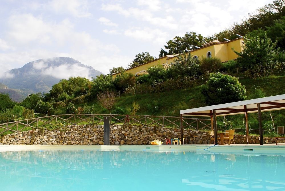 Agriturismo L'Arca Di Anna Brambilla Belvedere Marittimo Bagian luar foto